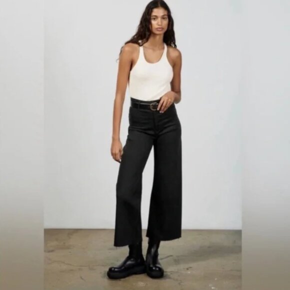 NEW! Zara 'The Marine' Straight Jeans in PURE BLACK (0) - Picture 3 of 10